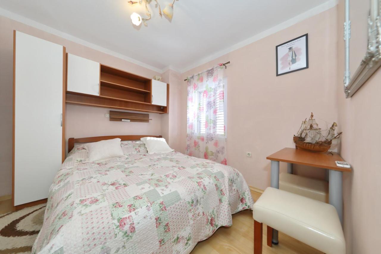 Apartment Simeone Задар Екстер'єр фото